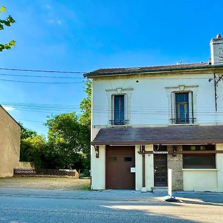 105 Studio Immeuble Perseverance Conflans-en-Jarnisy Екстер'єр фото