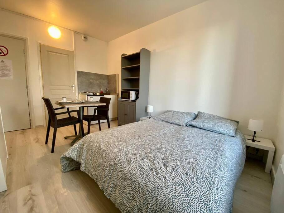 105 Studio Immeuble Perseverance Conflans-en-Jarnisy Екстер'єр фото